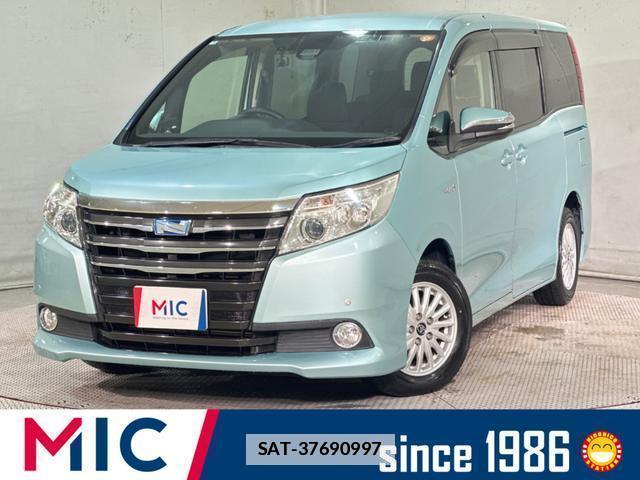 Toyota NOAH 2016-07 7914791-0