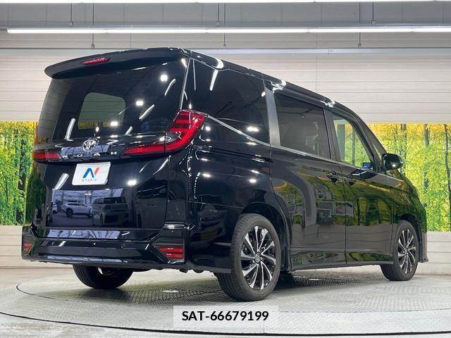 Toyota NOAH 2023-02 7915693-16