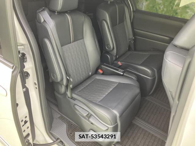 Toyota NOAH 2025-02 7916792-4