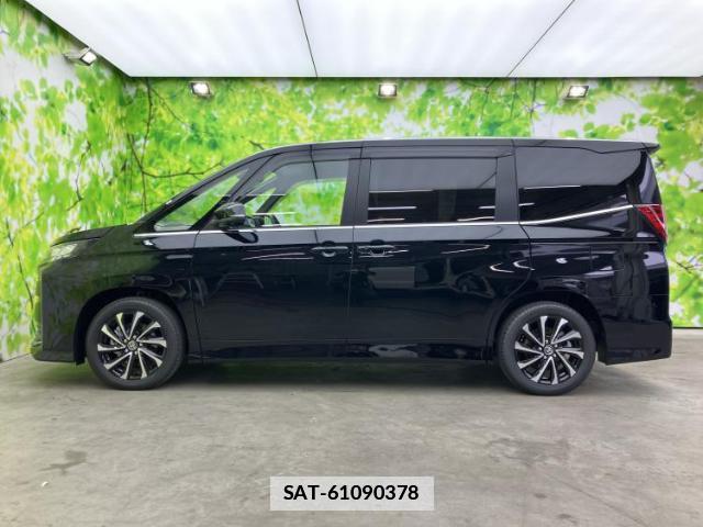 Toyota NOAH 2026-03 7916831-1