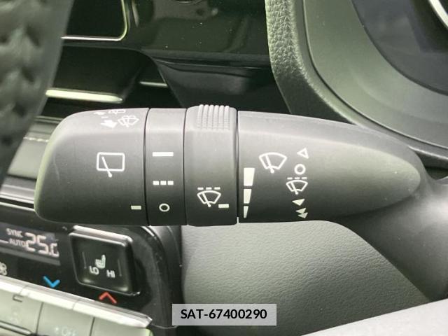 Toyota NOAH 2026-03 7917047-15