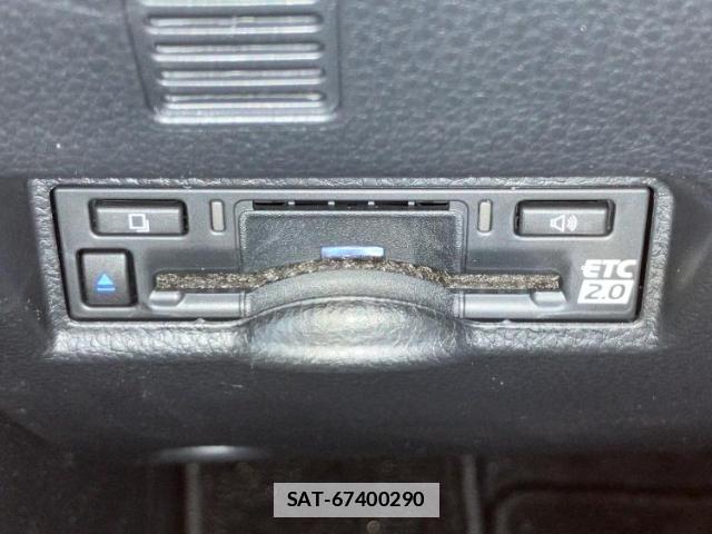 Toyota NOAH 2026-03 7917047-17