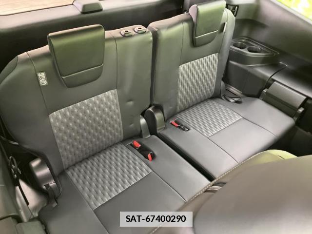 Toyota NOAH 2026-03 7917047-5