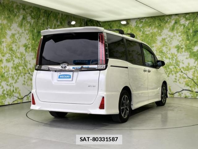 Toyota NOAH 2019-12 7917079-2