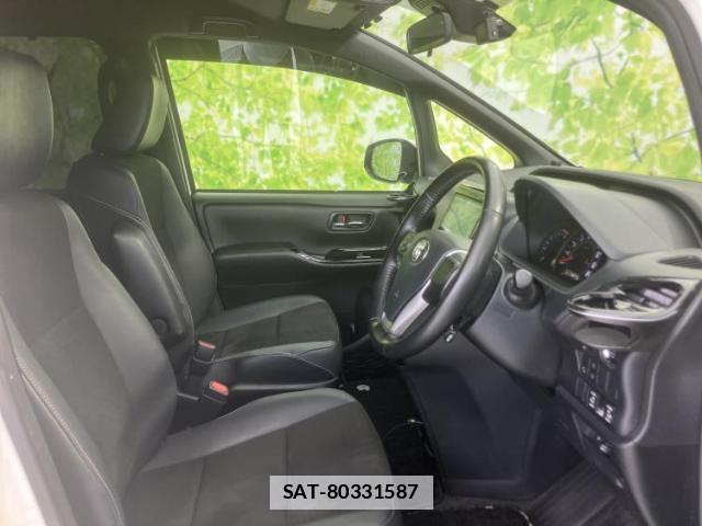 Toyota NOAH 2019-12 7917079-3