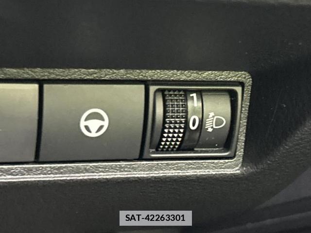 Nissan NOTE 2022-04 7913397-13