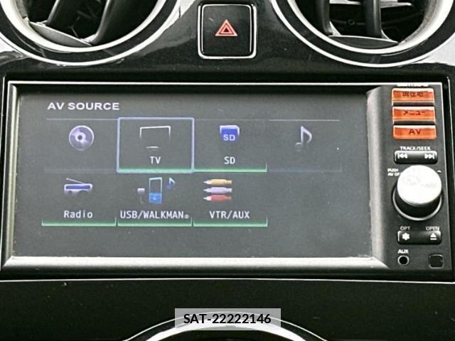 Nissan NOTE 2013-06 7913810-10