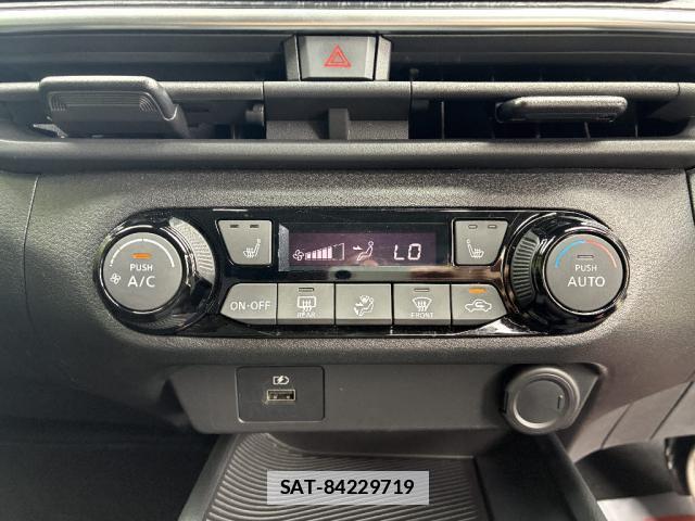 Nissan NOTE 2021-10 7913970-10