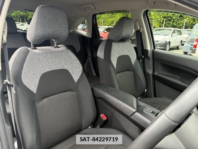 Nissan NOTE 2021-10 7913970-3