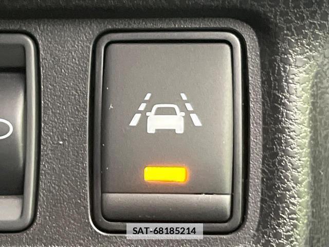 Nissan NOTE 2017-07 7914097-4