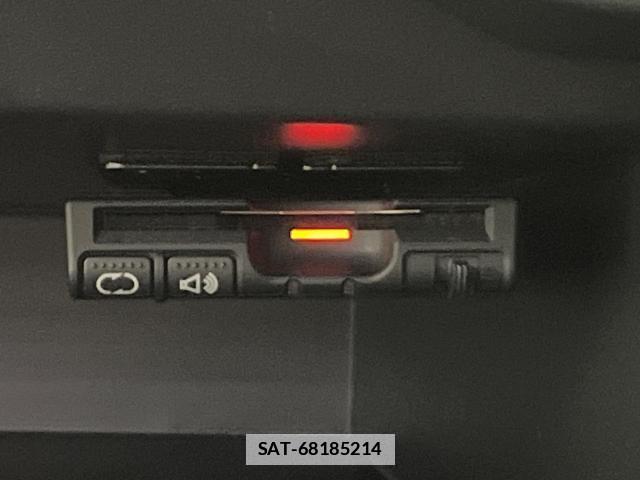 Nissan NOTE 2017-07 7914097-6