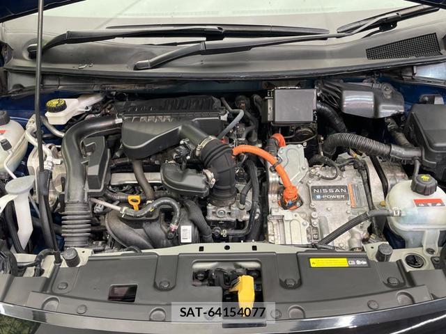 Nissan NOTE 2021-08 7914428-17