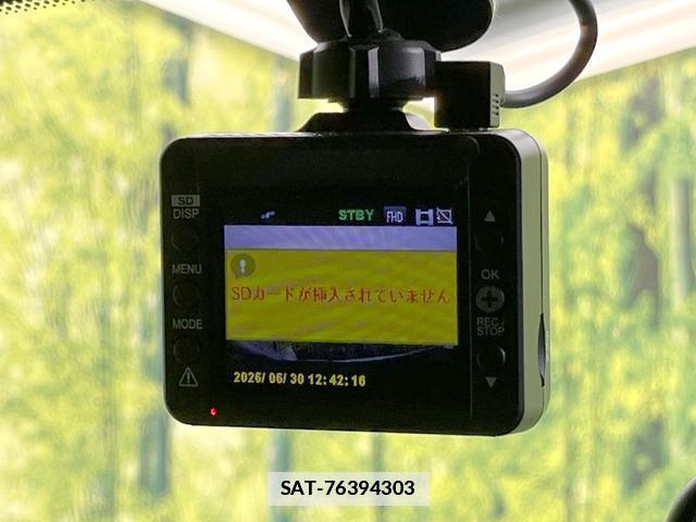 Nissan NOTE 2016-06 7914476-5