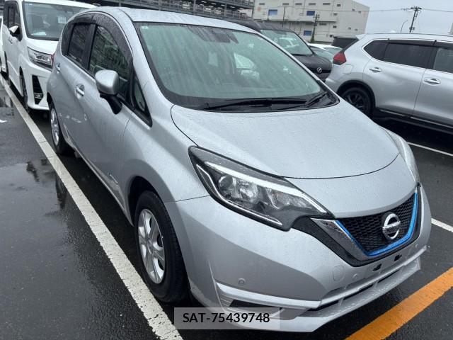 Nissan NOTE 2017-07 7915757-0