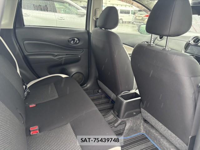 Nissan NOTE 2017-07 7915757-6