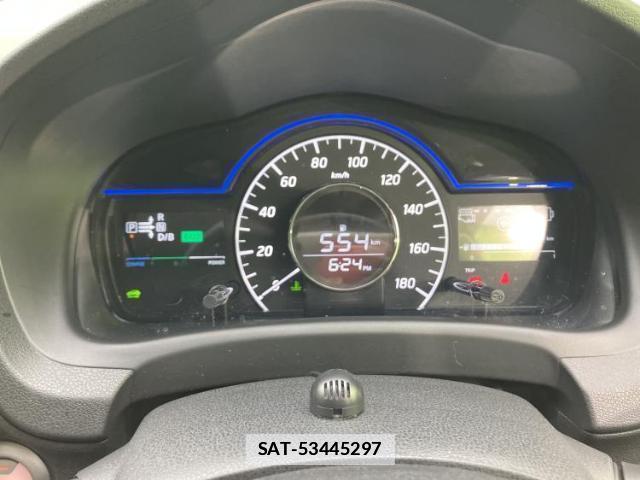 Nissan NOTE 2017-04 7916860-13