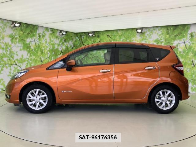 Nissan NOTE 2016-11 7916867-1