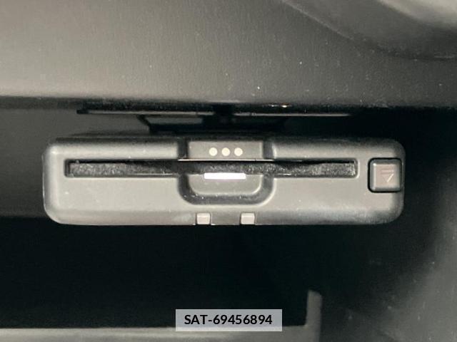 Nissan NOTE 2020-03 7916932-12