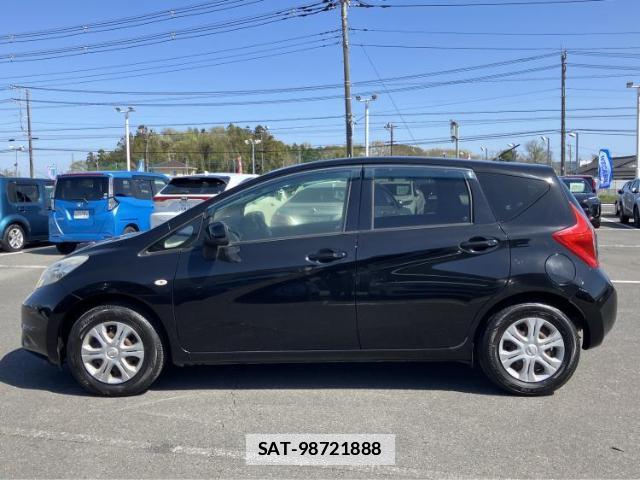 Nissan NOTE 2014-05 7916949-1