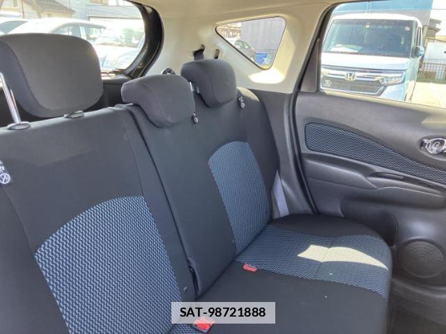 Nissan NOTE 2014-05 7916949-5