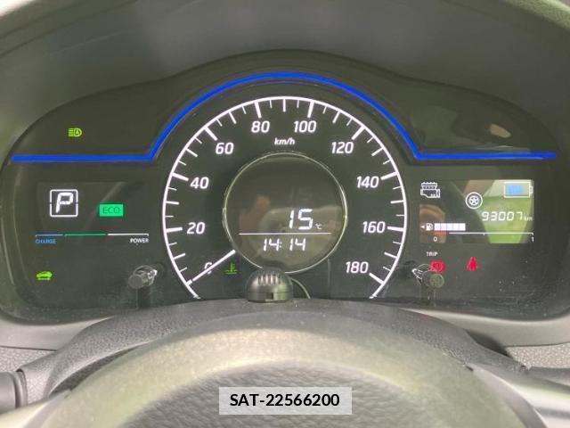 Nissan NOTE 2019-01 7916988-12