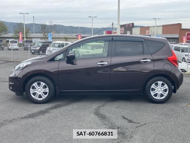 Nissan NOTE 2016-03 7917162-1
