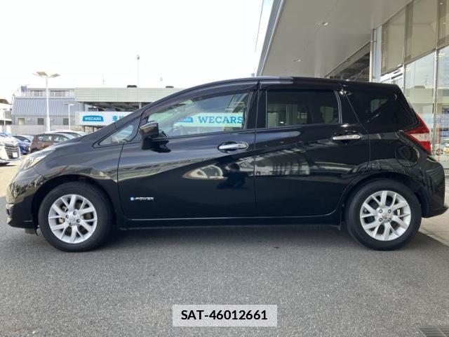 Nissan NOTE 2018-03 7917185-1