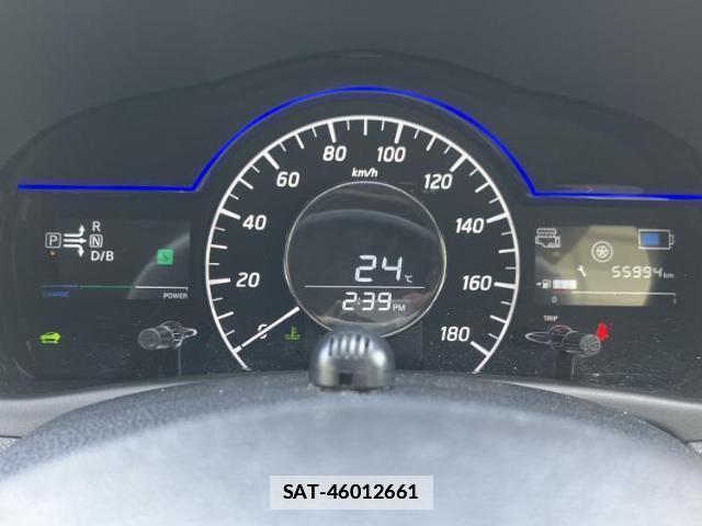 Nissan NOTE 2018-03 7917185-13