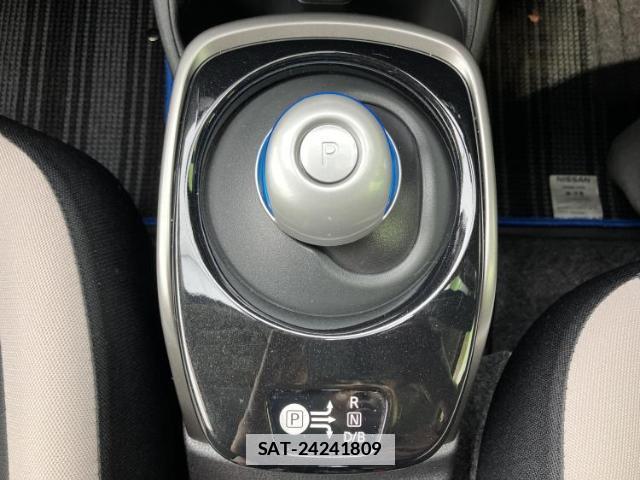 Nissan NOTE 2019-04 7917200-17