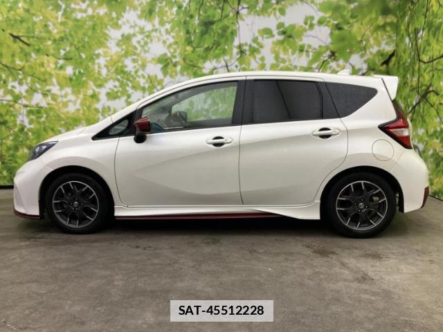 Nissan NOTE 2016-01 7917213-1