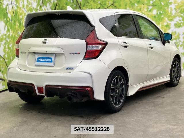 Nissan NOTE 2016-01 7917213-2