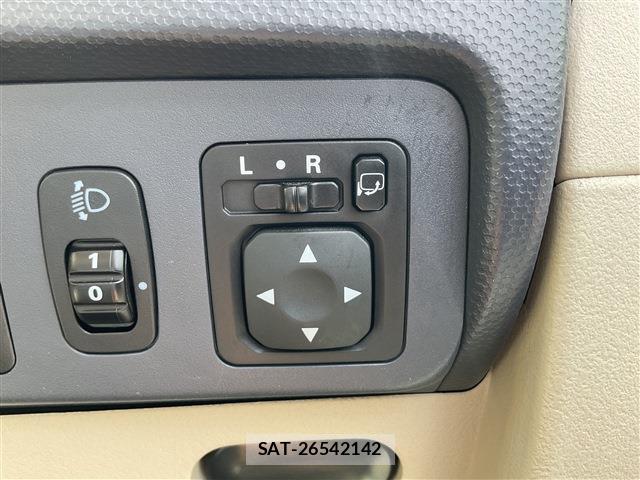 Nissan OTTI 2013-03 7915590-9