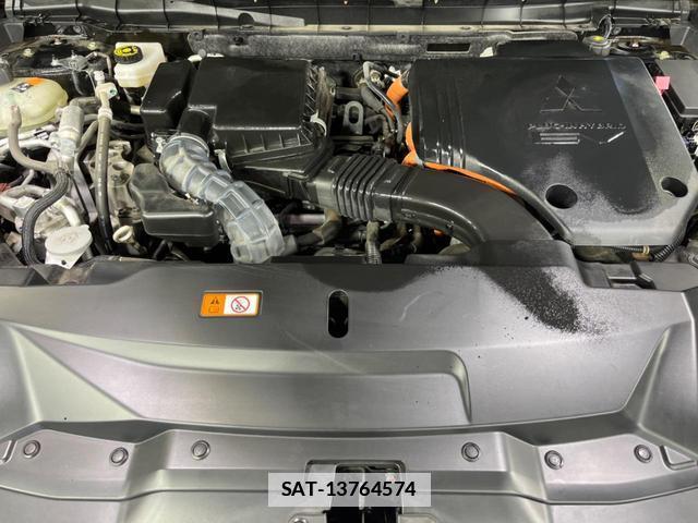 Mitsubishi OUTLANDER PHEV 2022-06 7913444-17