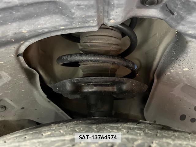 Mitsubishi OUTLANDER PHEV 2022-06 7913444-19