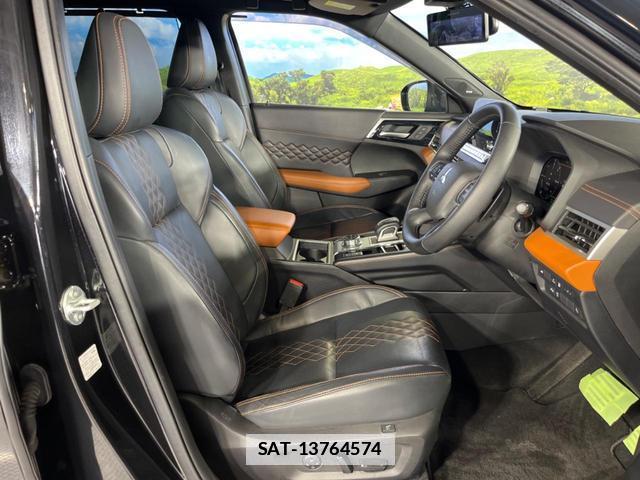 Mitsubishi OUTLANDER PHEV 2022-06 7913444-9