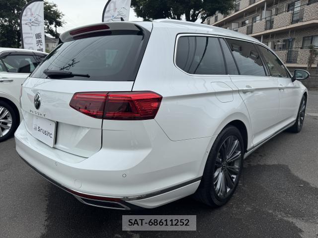 VolksWagen PASSAT VARIANT 2022-05 7914057-13