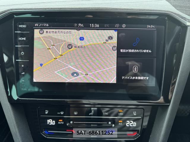 VolksWagen PASSAT VARIANT 2022-05 7914057-4
