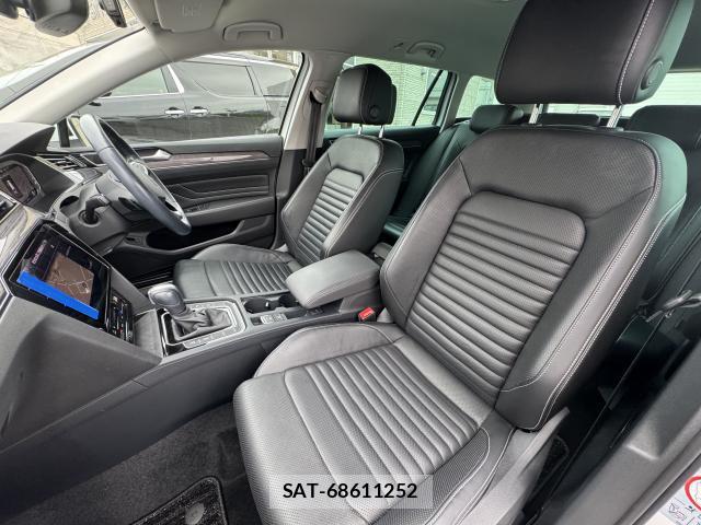 VolksWagen PASSAT VARIANT 2022-05 7914057-5