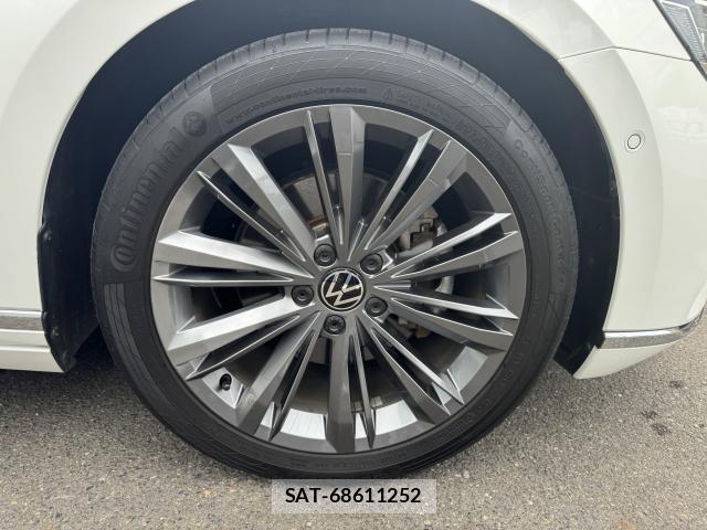 VolksWagen PASSAT VARIANT 2022-05 7914057-8