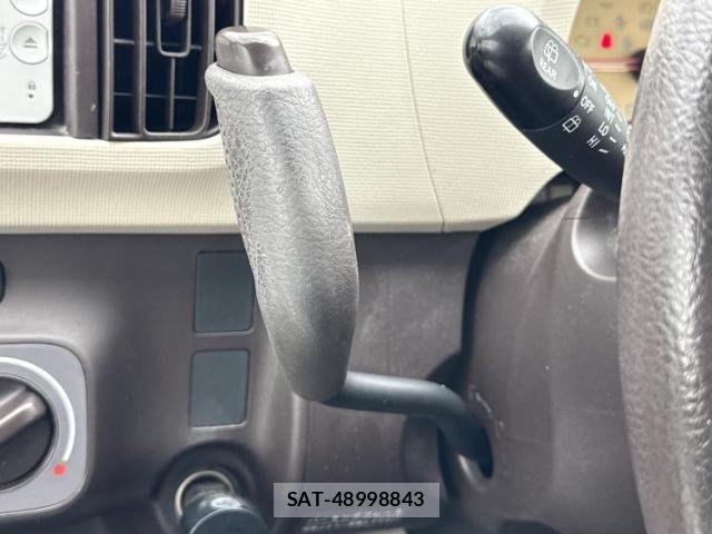 Toyota PASSO 2011-10 7917041-17