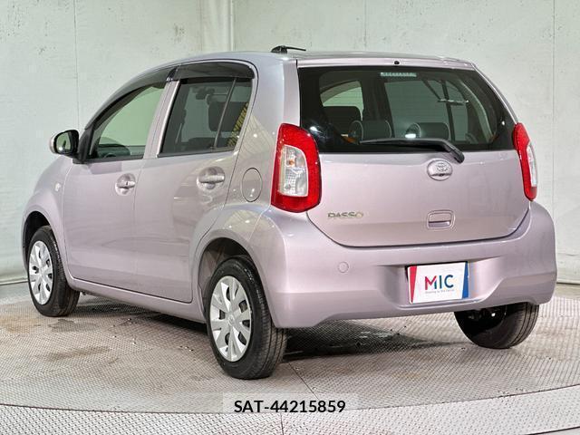 Toyota PASSO 2015-12 7917443-17