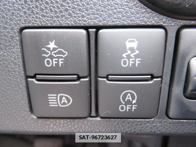 Toyota PIXIS EPOCH 2022-04 7913135-12