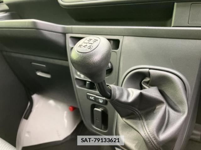 Toyota PIXIS VAN 2020-02 7916959-13