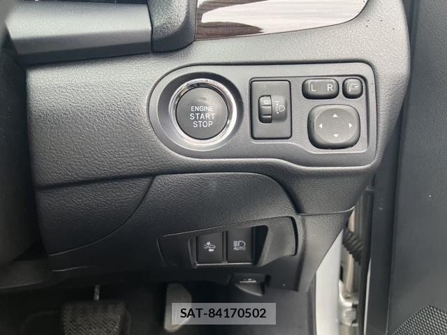 Toyota PREMIO 2018-03 7915349-9