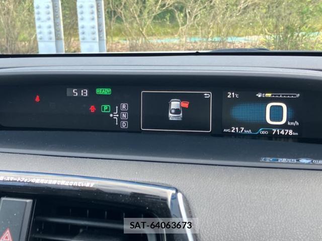 Toyota PRIUS 2018-05 7913179-11
