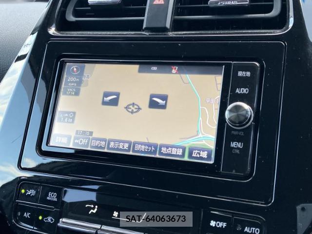 Toyota PRIUS 2018-05 7913179-8