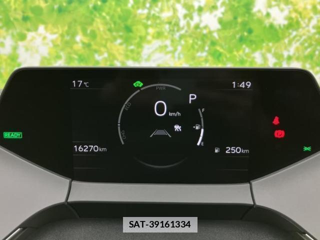 Toyota PRIUS 2024-04 7913491-12