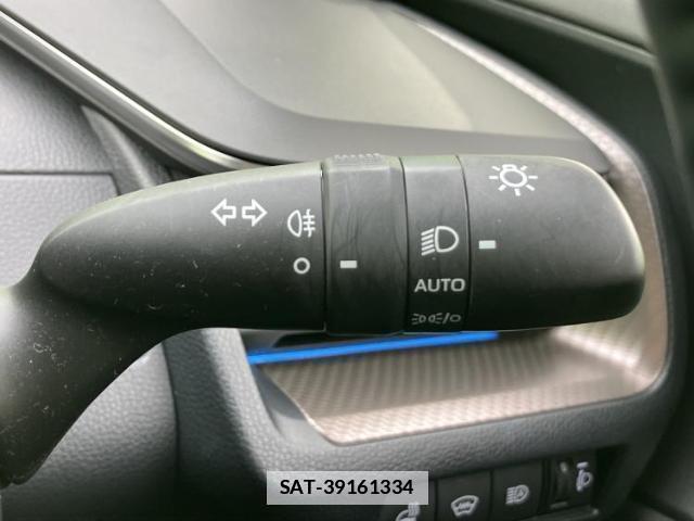 Toyota PRIUS 2024-04 7913491-14