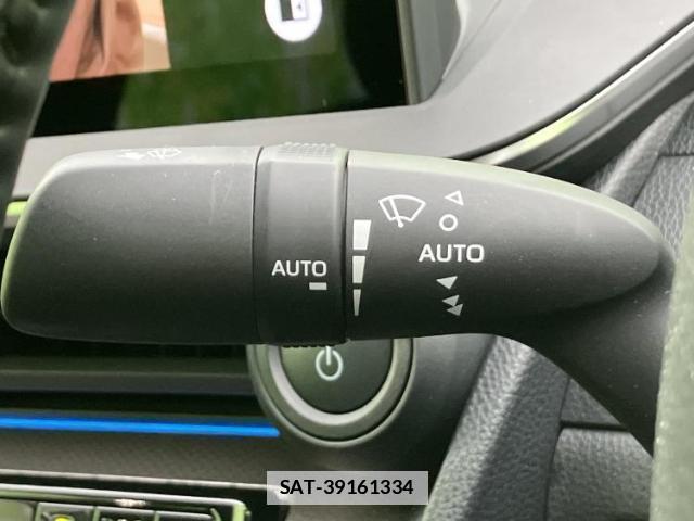 Toyota PRIUS 2024-04 7913491-15