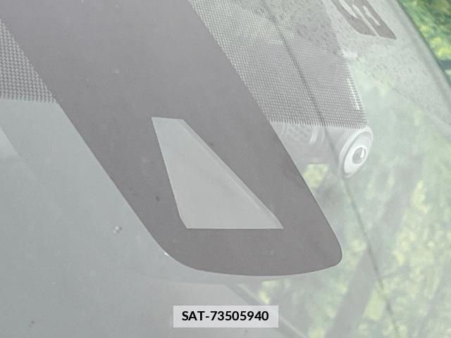 Toyota PRIUS 2022-07 7913779-3